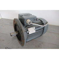 .2,2 KW 2850 RPM Asmaat 24 mm. Used.